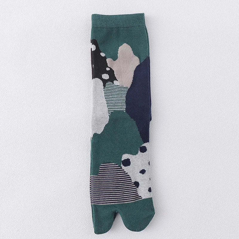 Novelty Tabi Socks Two Toed Sock Japanese Style Cartoon Plants Tree Art Sock Harajuku Cotton Long Two Finger Socks Men Fashions