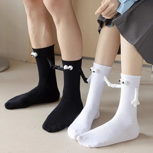 Novelty Magnetic Holding Hands Socks Funny Couples Socks Gifts for Women Men Teens Friends Couples Anniversary Birthday Gifts