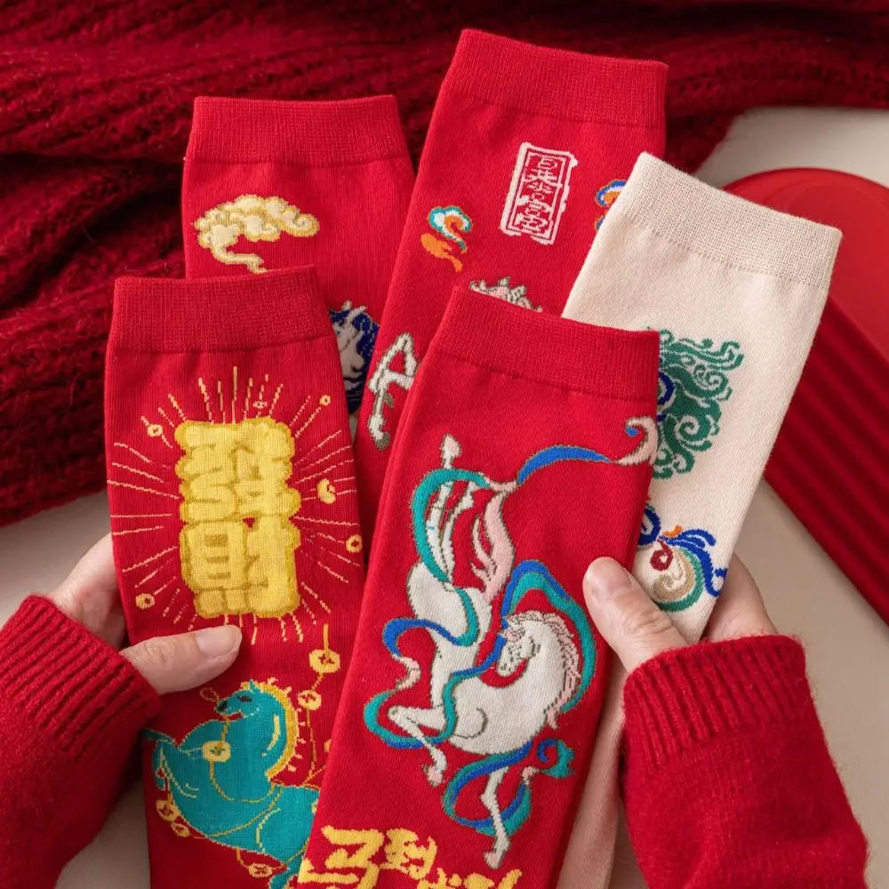 Novelty Good Luck New Year Red Socks Cotton Cartoon Letter Good Luck Socks Funny Mid Tube Women Festival Socks Autumn Winter