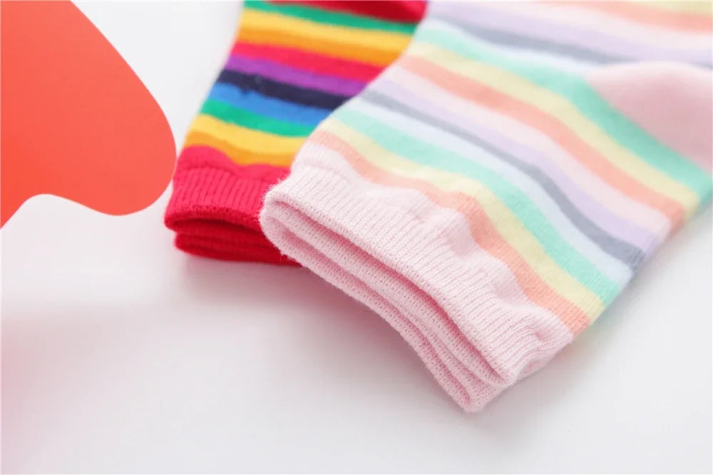 Striped Novelty Socks For Girls Red Pink Rainbow Color Novelty Young Art Funny Hipster Street Dance Gift Dropship