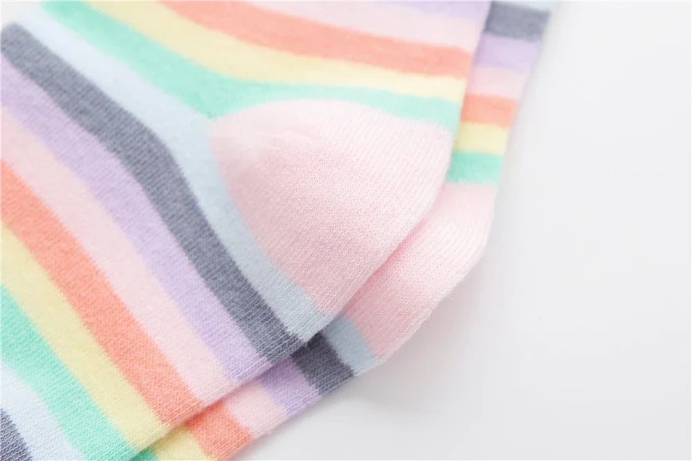 Striped Novelty Socks For Girls Red Pink Rainbow Color Novelty Young Art Funny Hipster Street Dance Gift Dropship