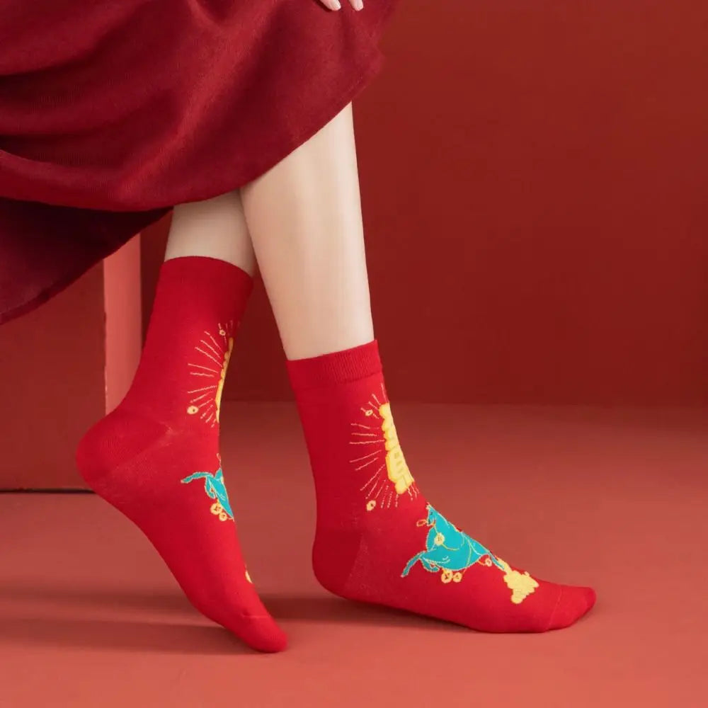 Novelty Good Luck New Year Red Socks Cotton Cartoon Letter Good Luck Socks Funny Mid Tube Women Festival Socks Autumn Winter
