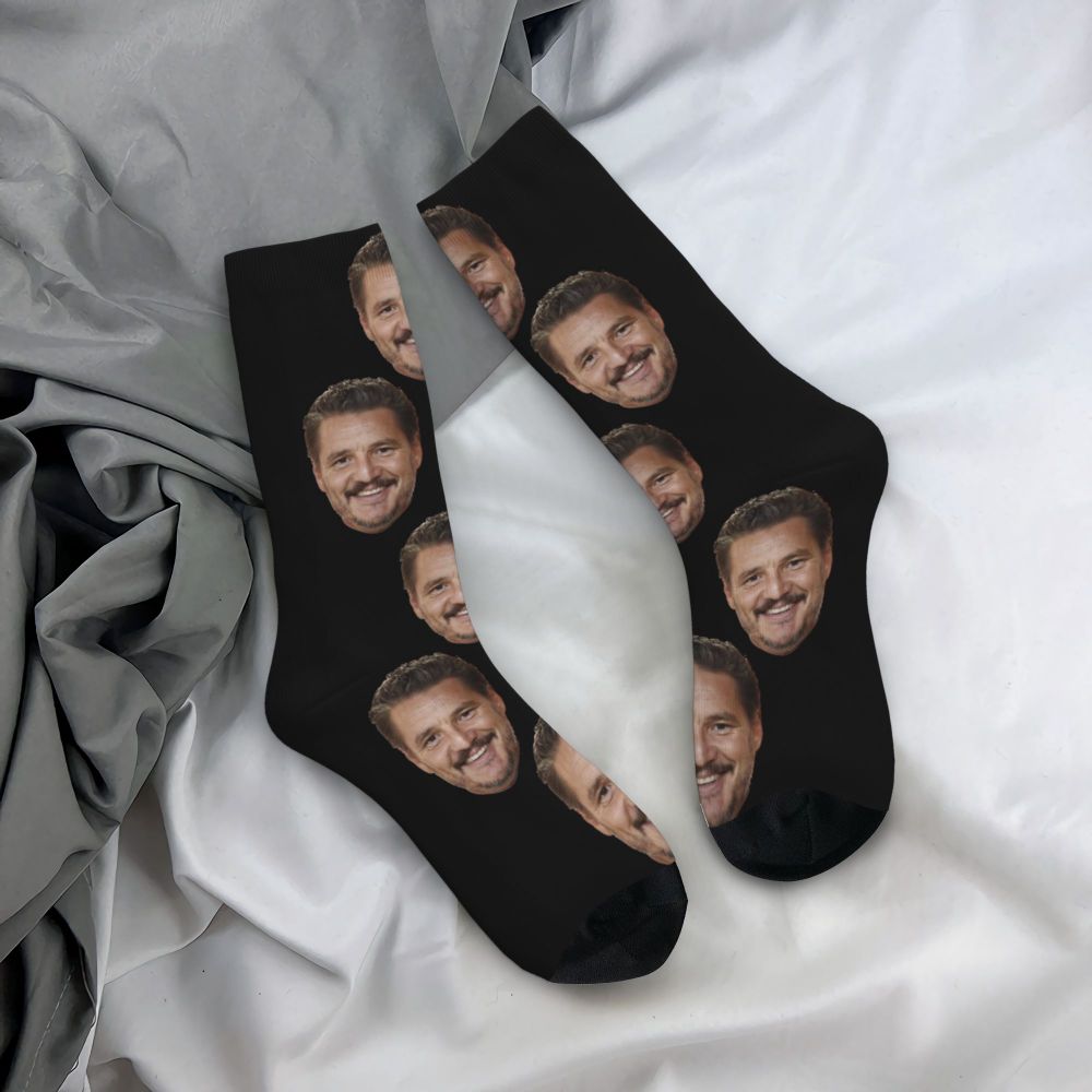 Novelty Mens Pedro Pascal Smile Unisex Winter Socks Hip Hop Happy Socks Street Style Crazy Sock