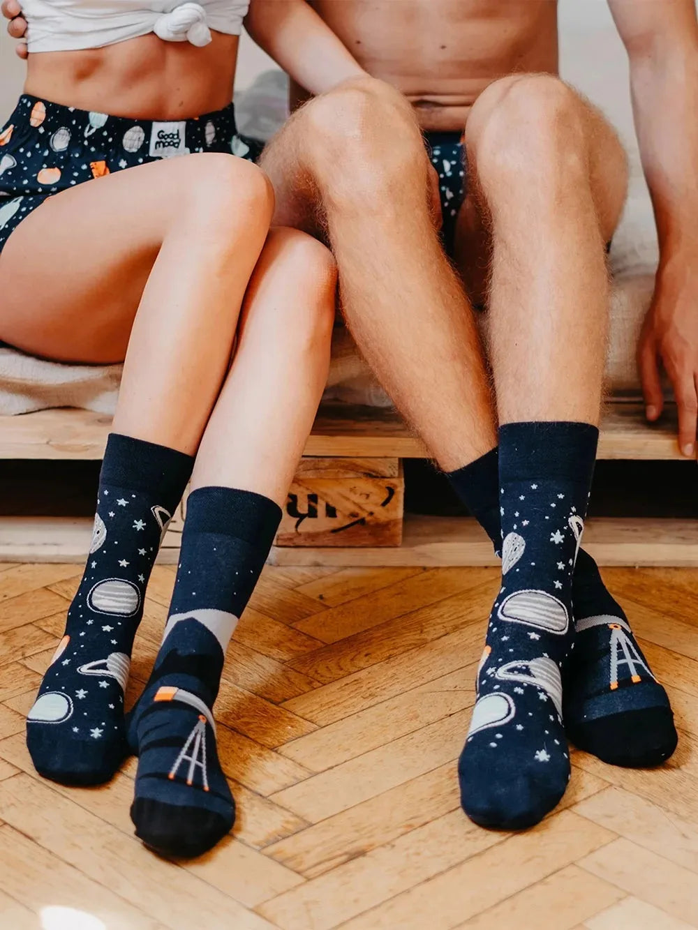 Men's mid-rise socks AB asymmetrical animal series fashion personality color skateboard yin and yang socks