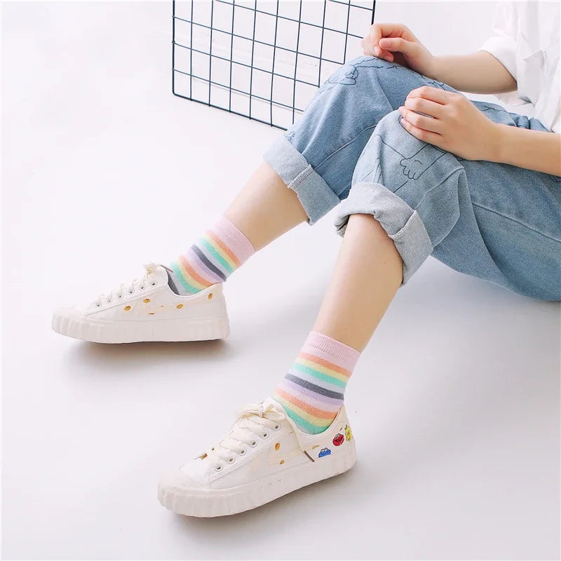 Striped Novelty Socks For Girls Red Pink Rainbow Color Novelty Young Art Funny Hipster Street Dance Gift Dropship