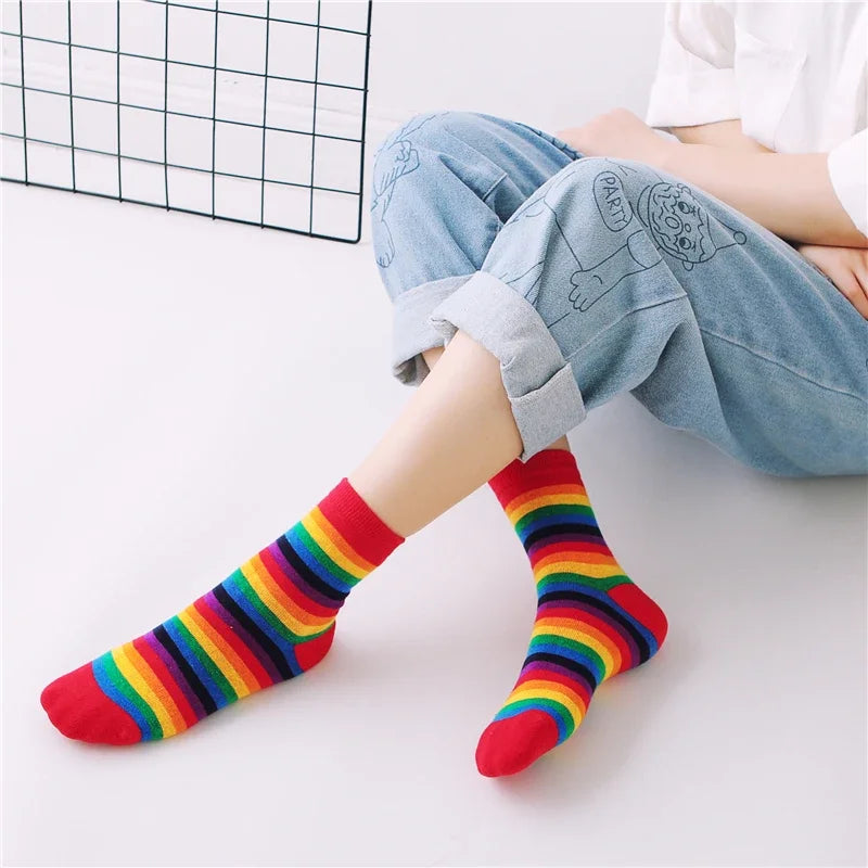 Striped Novelty Socks For Girls Red Pink Rainbow Color Novelty Young Art Funny Hipster Street Dance Gift Dropship