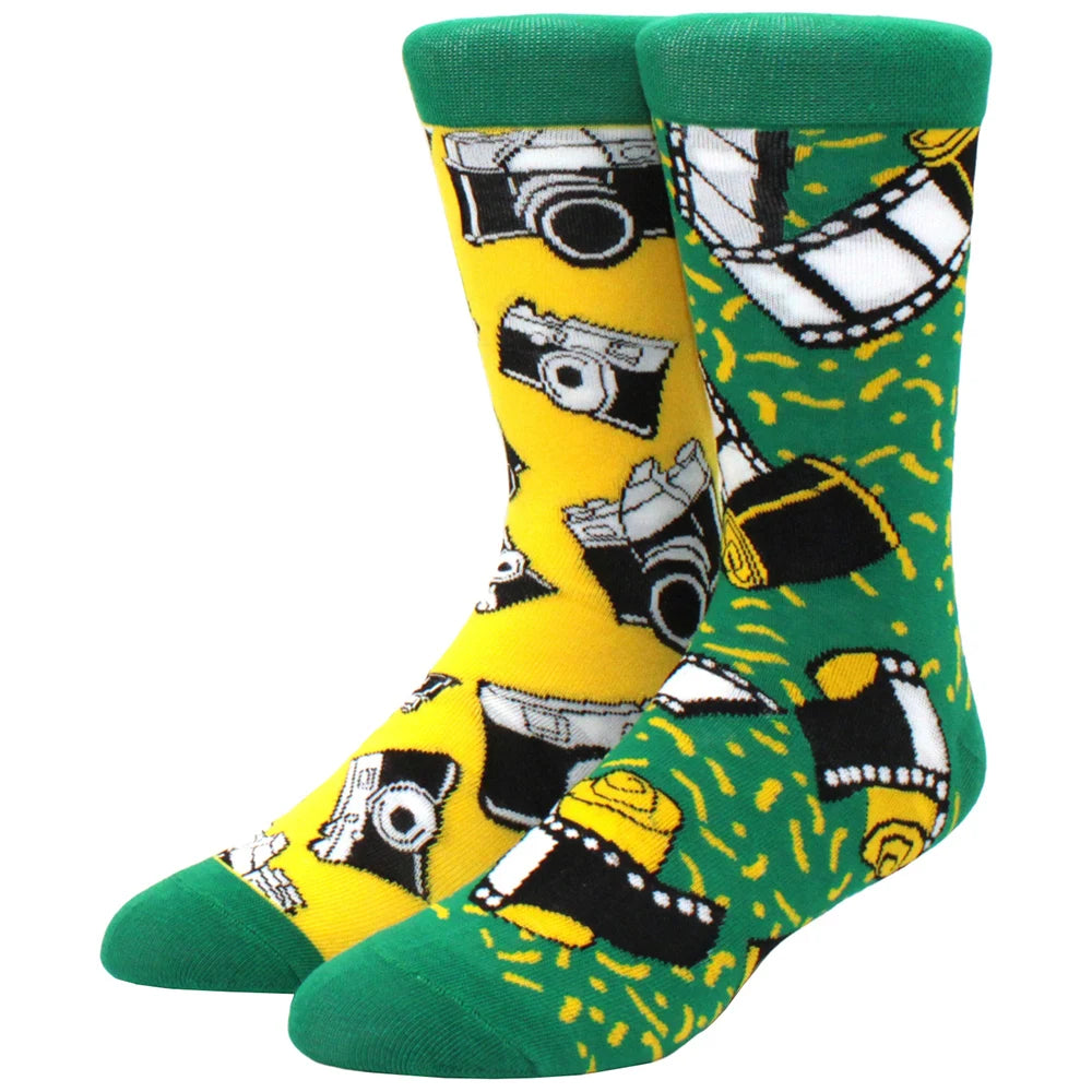 Men’s Crew Yin Yang Animal Socks – Colorful Mismatched Style