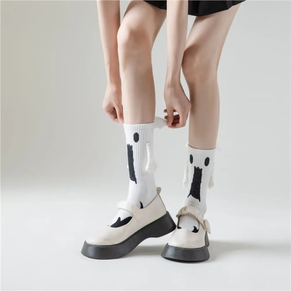 Unique Novelty Halloween Socks Breathable Bat Pattern Magnetic Socks Mid-calf Length Hand-holding Design Couple Socks Cosplay