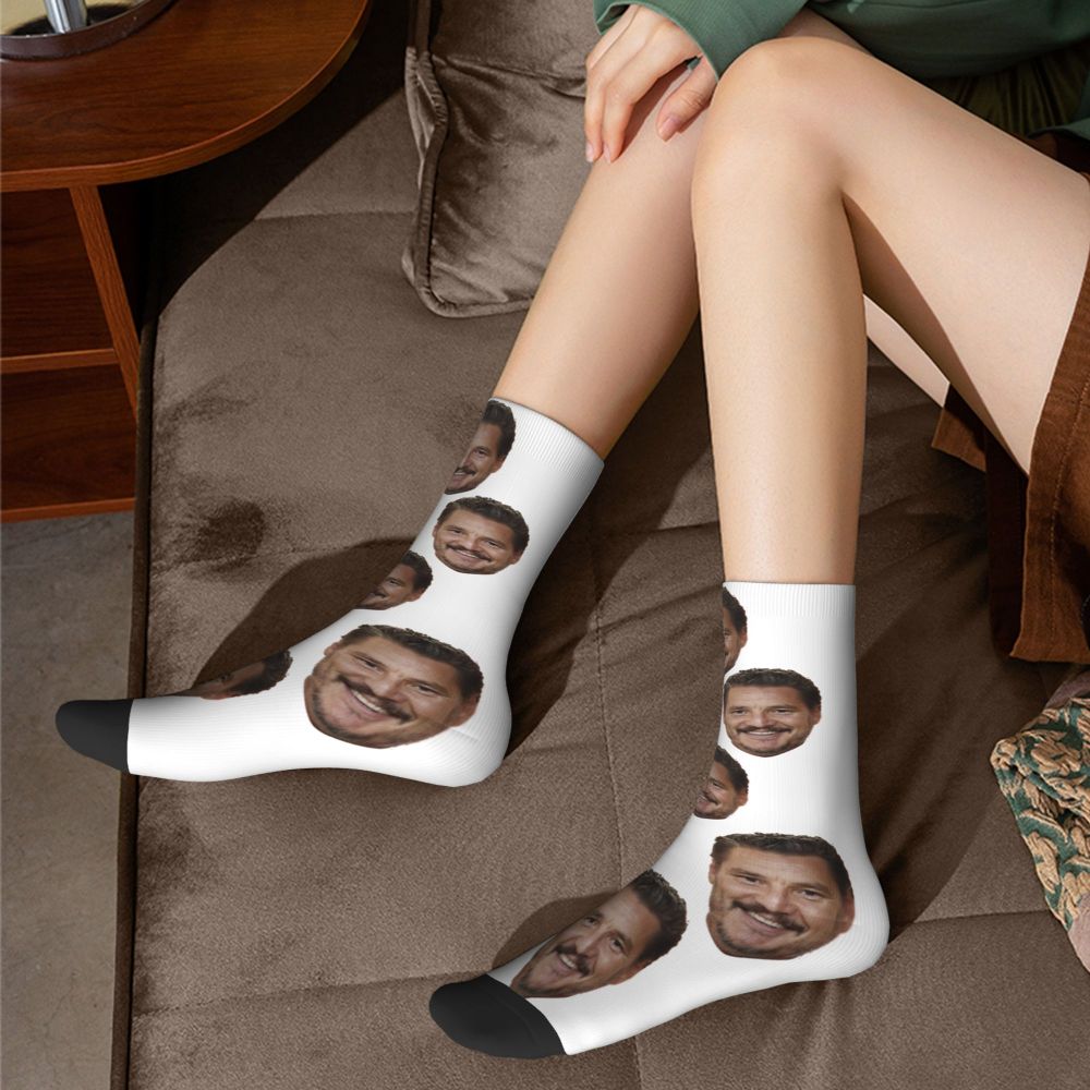 Novelty Mens Pedro Pascal Smile Unisex Winter Socks Hip Hop Happy Socks Street Style Crazy Sock