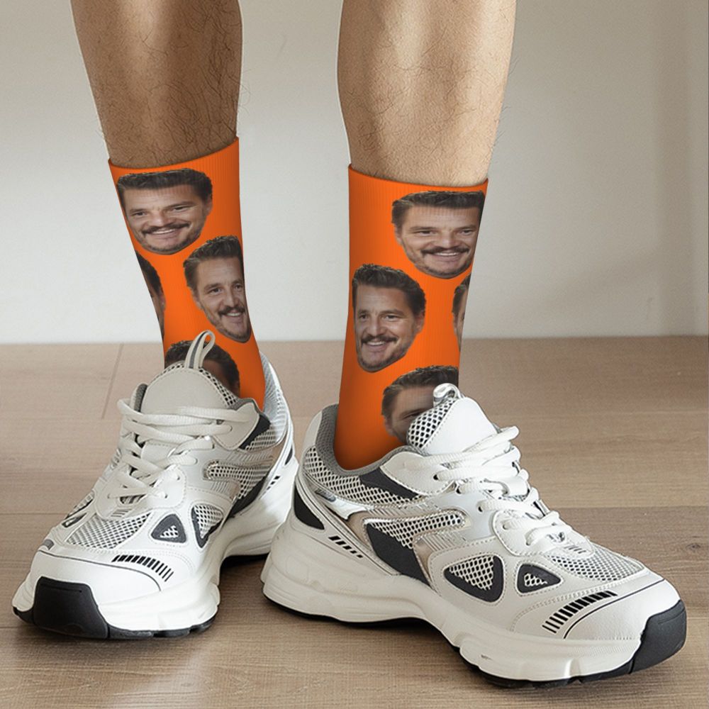 Novelty Mens Pedro Pascal Smile Unisex Winter Socks Hip Hop Happy Socks Street Style Crazy Sock