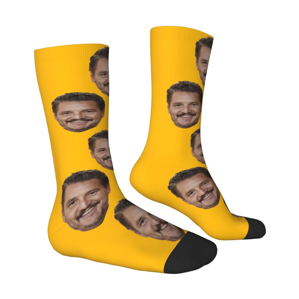 Novelty Mens Pedro Pascal Smile Unisex Winter Socks Hip Hop Happy Socks Street Style Crazy Sock